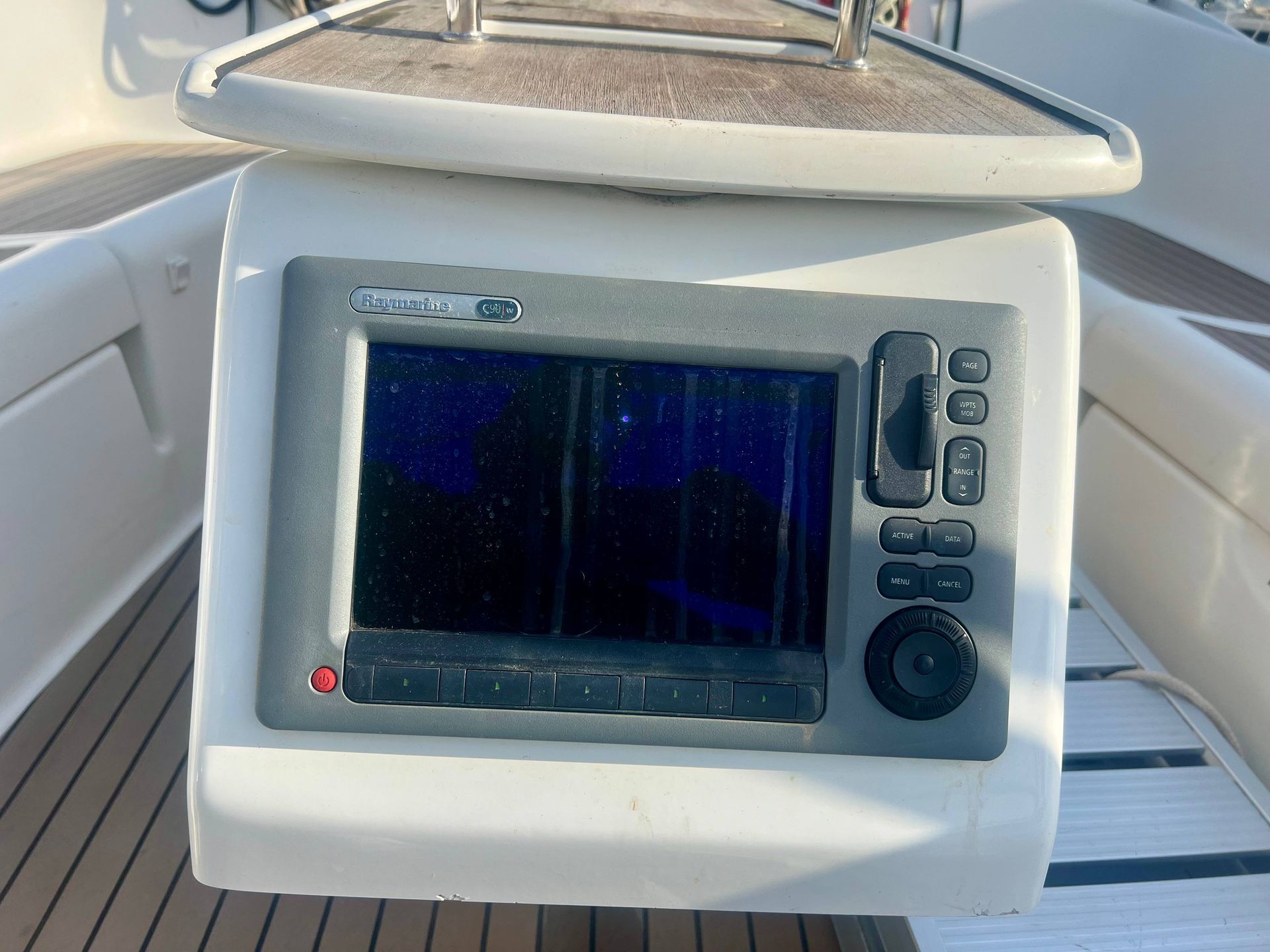 slider 18 Beneteau Oceanis 40